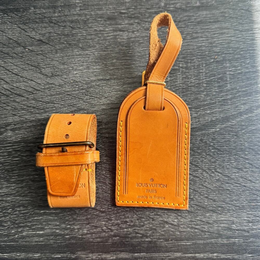 Authentic Louis Vuitton Vachetta Leather Name Luggage Tag And Poignet Set SN305